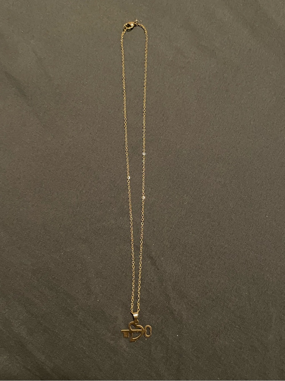 New - 18K gold plated stainless steel necklace